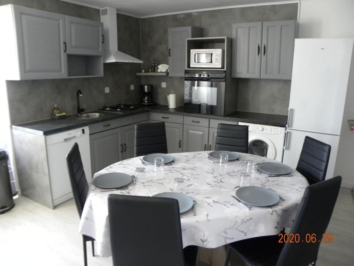 Appartamento Gite Du Puits Laives Esterno foto